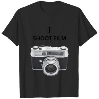 I SHOOT FILM T-shirt
