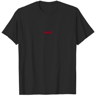 Used Grunge Aesthetic Red Goth Eboy Egirl Gift T-shirt