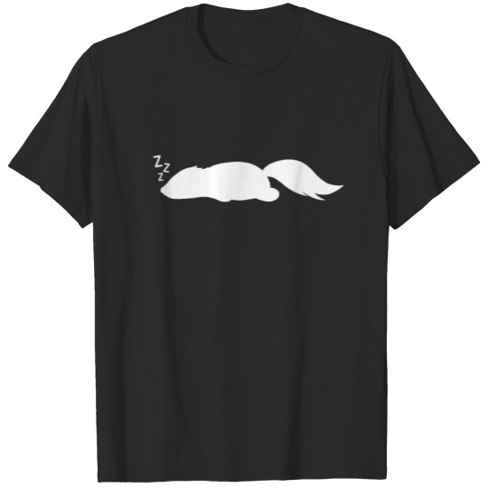 Skunk sleeps T-shirt