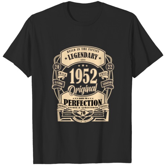 70th birthday gift myth legend original 1952 T-shirt