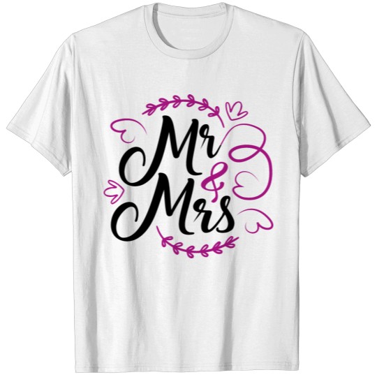 Wedding Present for Bride and Groom: Mr & Mrs T-shirt