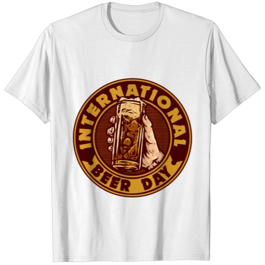 glass of beer badge T-shirt