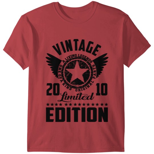 VINTAGE 2010.png T-shirt
